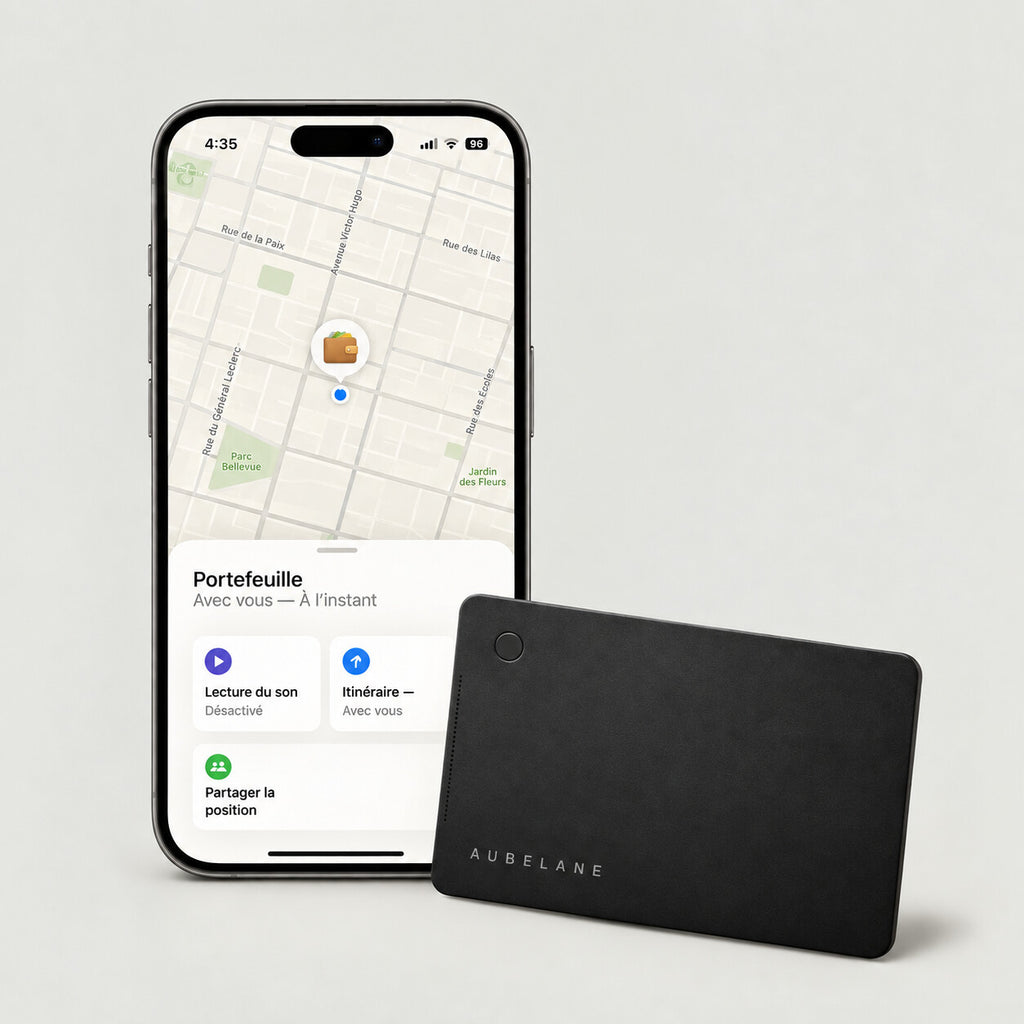 Sur l'iPhone : Portefeuille — avec vous, à l'instant. La carte Repère devant.